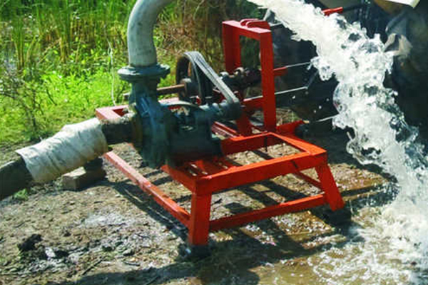 Tractor Dewatering Pump